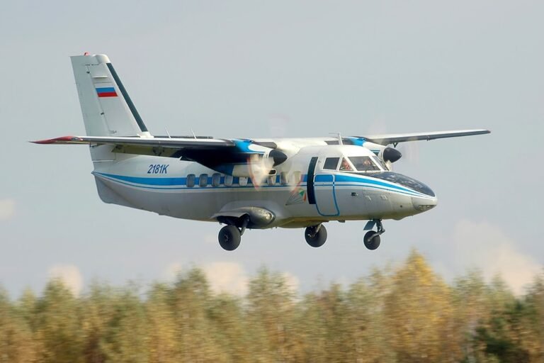 Tracep L-410 crash in DR Congo kills 13 Tracep L-410 crash in DR Congo kills 13