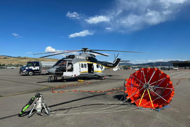 Two killed in Yosemite firefighting helicopter crash