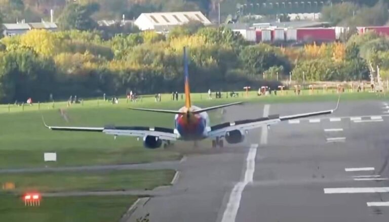 A Jet2 Boeing 737 veered off the runway during landing at Birmingham A Jet2 Boeing 737 veered off the runway during landing at Birmingham