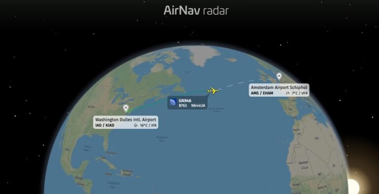 A United 35-year-old Boeing 767 to Amsterdam is declaring an emergency and diverting to Canada A United 35-year-old Boeing 767 to Amsterdam is declaring an emergency and diverting to Canada