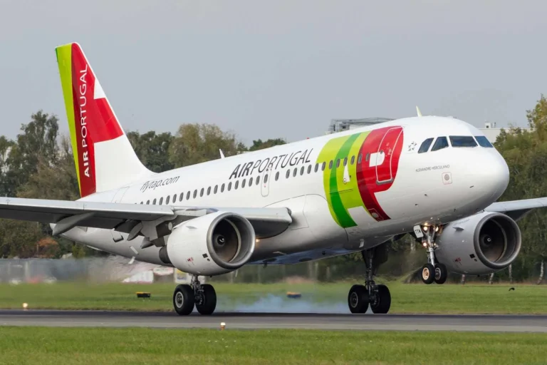 Air France-KLM and Lufthansa submit final bids for TAP stake Air Data News