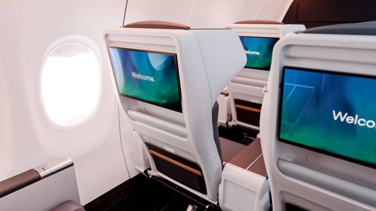 Alaska Airlines Is Betting On Seatback Screens For Only A Fraction Of Seats On Its Transcon Boeing 737 MAX 10s Alaska Airlines Is Betting On Seatback Screens For Only A Fraction Of Seats On Its Transcon Boeing 737 MAX 10s