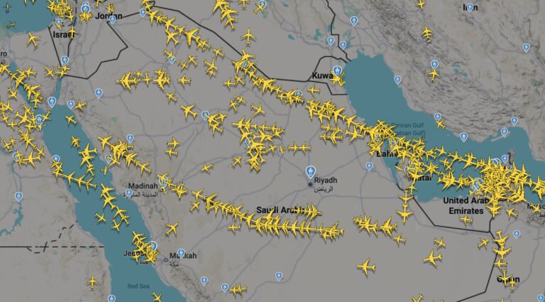 Angriff auf Flughafen Riad: Zwölf Tote, Flugbetrieb eingestellt Angriff auf Flughafen Riad: Zwölf Tote, Flugbetrieb eingestellt