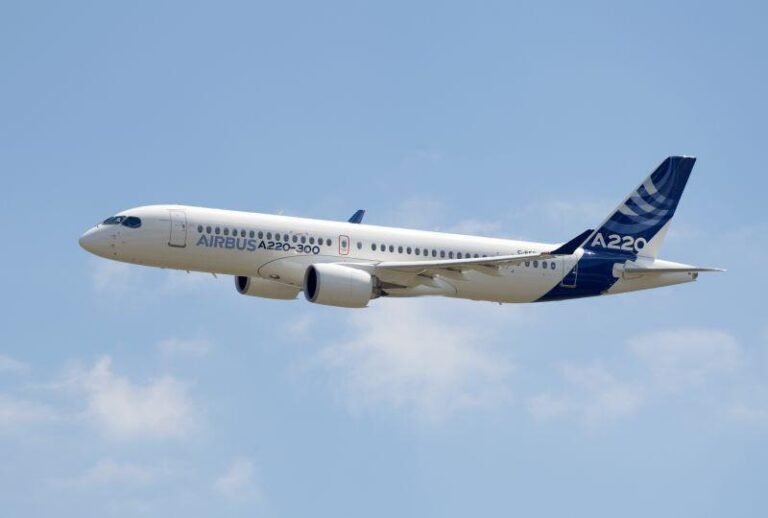 Daily Memo: The Airbus A220 Is Exposed Airbus A220-300