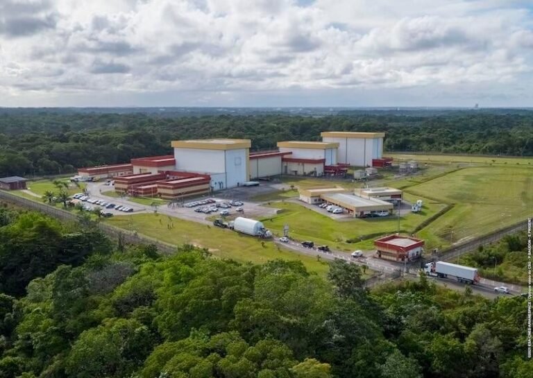 S5 Payload Preparation Complex (EPCU S5) at the Guiana Space Centre in Kourou