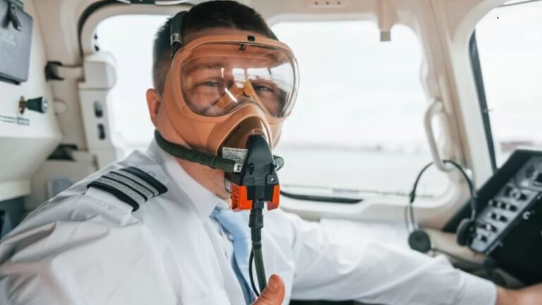 FAA proposes easing pilot oxygen mask rules; insurers may not follow FAA proposes easing pilot oxygen mask rules; insurers may not follow