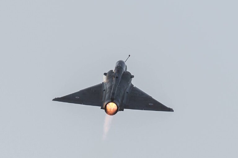 French Air Force confirms both crew killed in Mirage 2000D crash French Air Force Mirage 2000D fighter jet