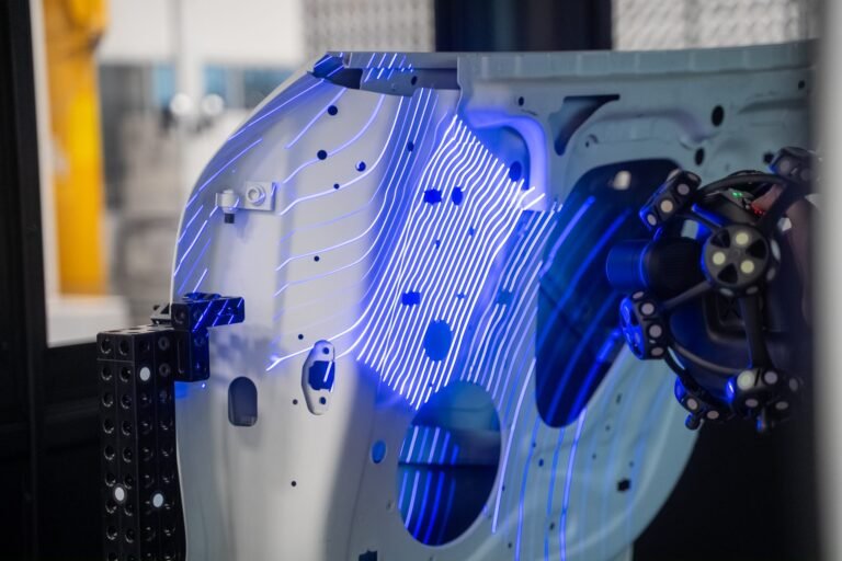 HYPERSCAN SR scanner. Photo via Hexagon.