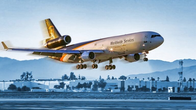 How The McDonnell Douglas MD-11’s 3-Engine Design Created Handling Problems That Ended Its Passenger Career How The McDonnell Douglas MD-11's 3-Engine Design Created Handling Problems That Ended Its Passenger Career