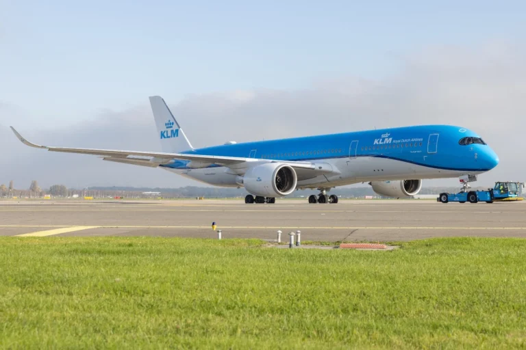 KLM operates first passenger flight with Airbus A350 Air Data News