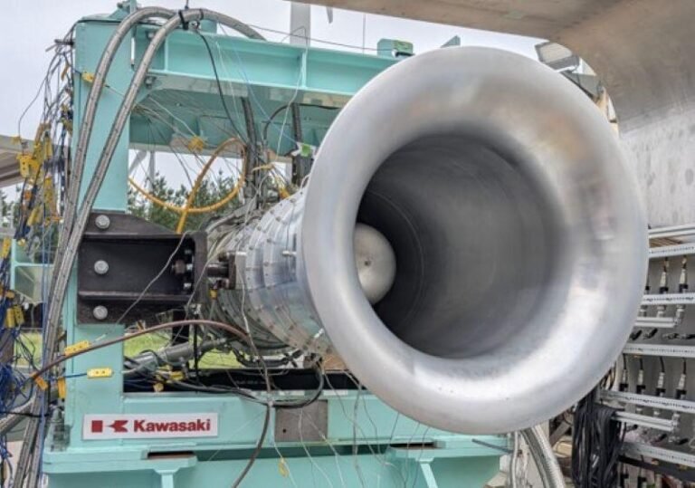 Kawasaki Demonstrates Low-NOx Hydrogen-Fueled Jet Engine Kawasaki Heavy Industries