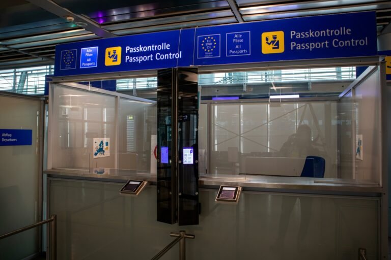 Luftfahrtbranche kritisiert europäisches Grenzkontrollsystem - AERO International