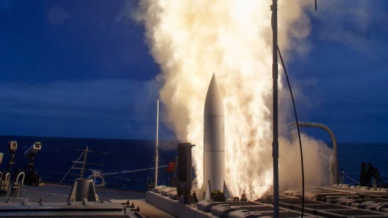 Raytheon awarded $24.4 billion multi-year contract for SM-6 interceptors Raytheon awarded $24.4 billion multi-year contract for SM-6 interceptors