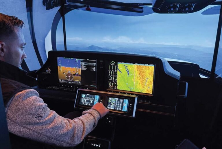 Cirrus has developed 24 simulator scenarios that put pilots’ real-world aeronautical decision-making skills to the test. [Credit: Sean Siff]
