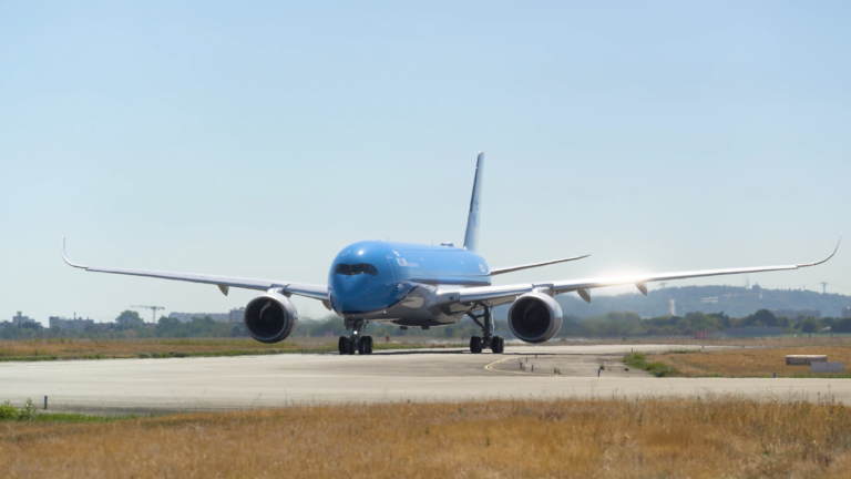 The Schiphol Noise Cap Forced KLM Back To The Airbus Widebody It Once Refused The Schiphol Noise Cap Forced KLM Back To The Airbus Widebody It Once Refused