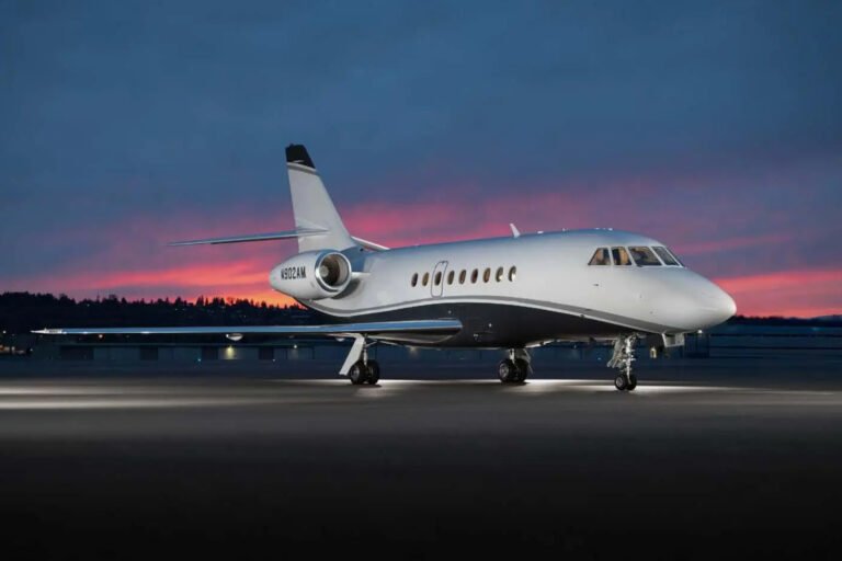 2003 Dassault Falcon 2000 [Credit: AvPro]