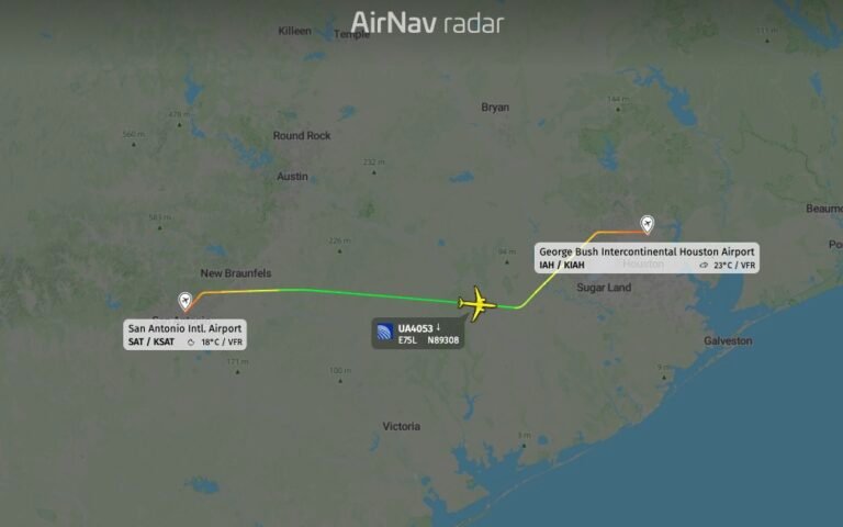 United UA4053 reported that landing gear would not retract after takeoff from San Antonio United UA4053 reported that landing gear would not retract after takeoff from San Antonio